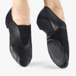 Black Jazz shoes on pointed feet from Discount Dance